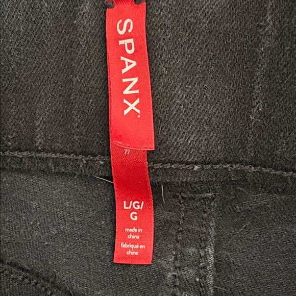 Spanx SPANXshape EveryWear Flare Jeans Pull On Black Size Large - Picture 8 of 15